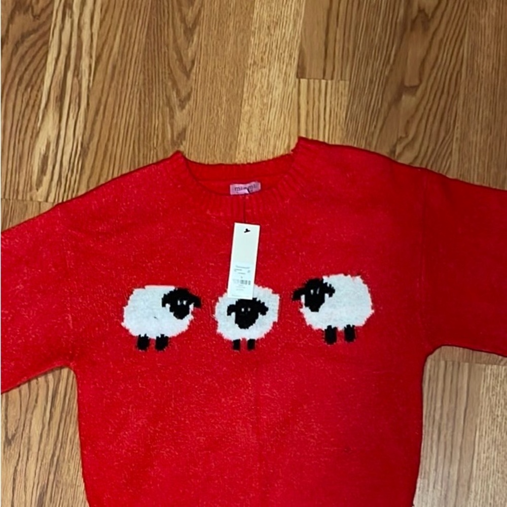 Red Sheep Pattern Sweater - Picture 4 of 6